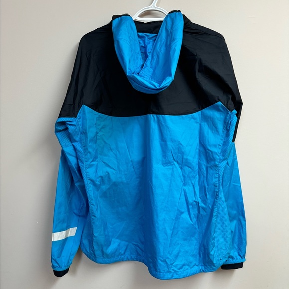 Nike running jacket - Picture 2 of 6